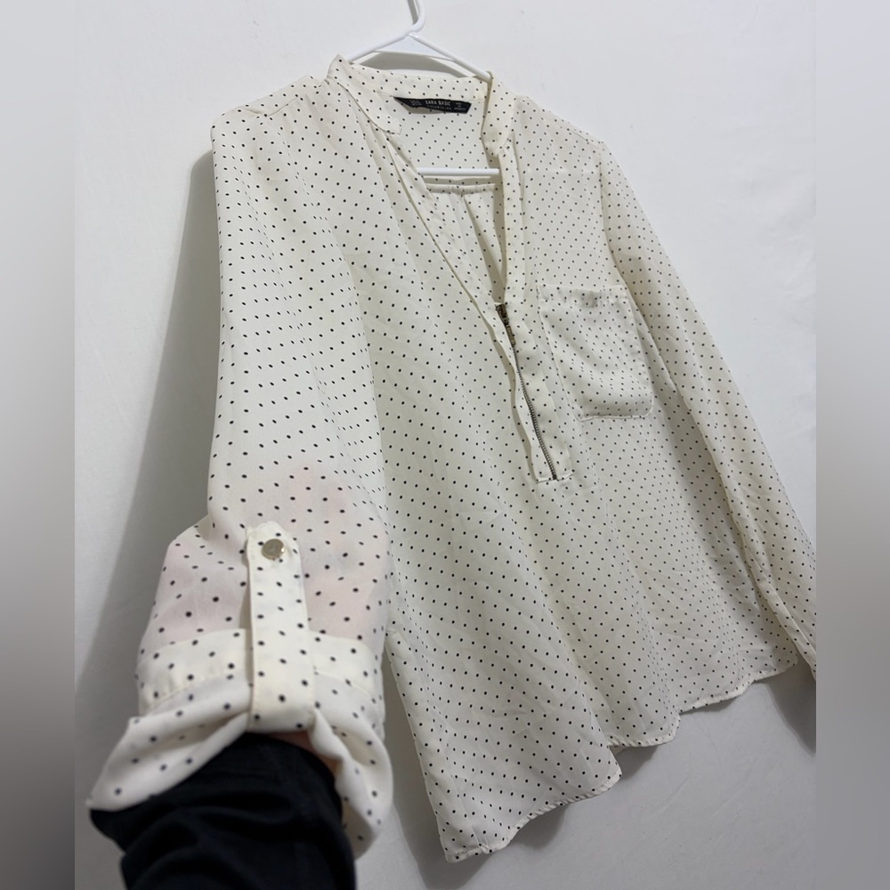 Zara Basic Polka Dot Blouse Zip Front Roll Tab Sl… - image 3